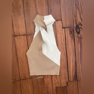 NWOT Le Lis Collection Ribbed Knit Top in Cream and Tan